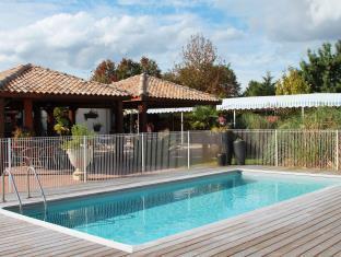 Hotel L'Etoile Bleue Mérignac Exterior foto